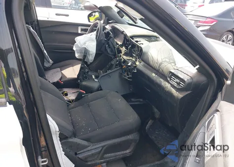 2023 Ford Police Interceptor z USA, uszkodzony, nr VIN 1FM5K8AB5PGC00433